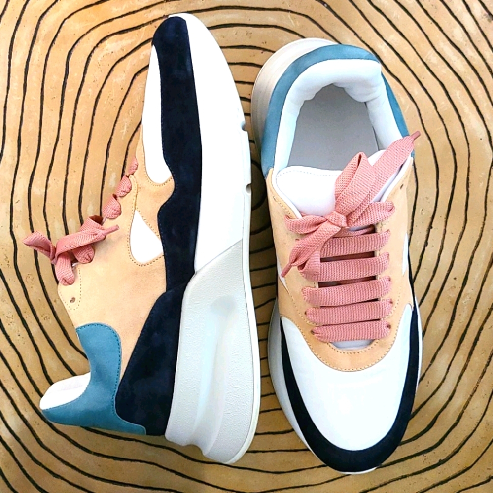 Alexander McQueen Oversized Sneaker